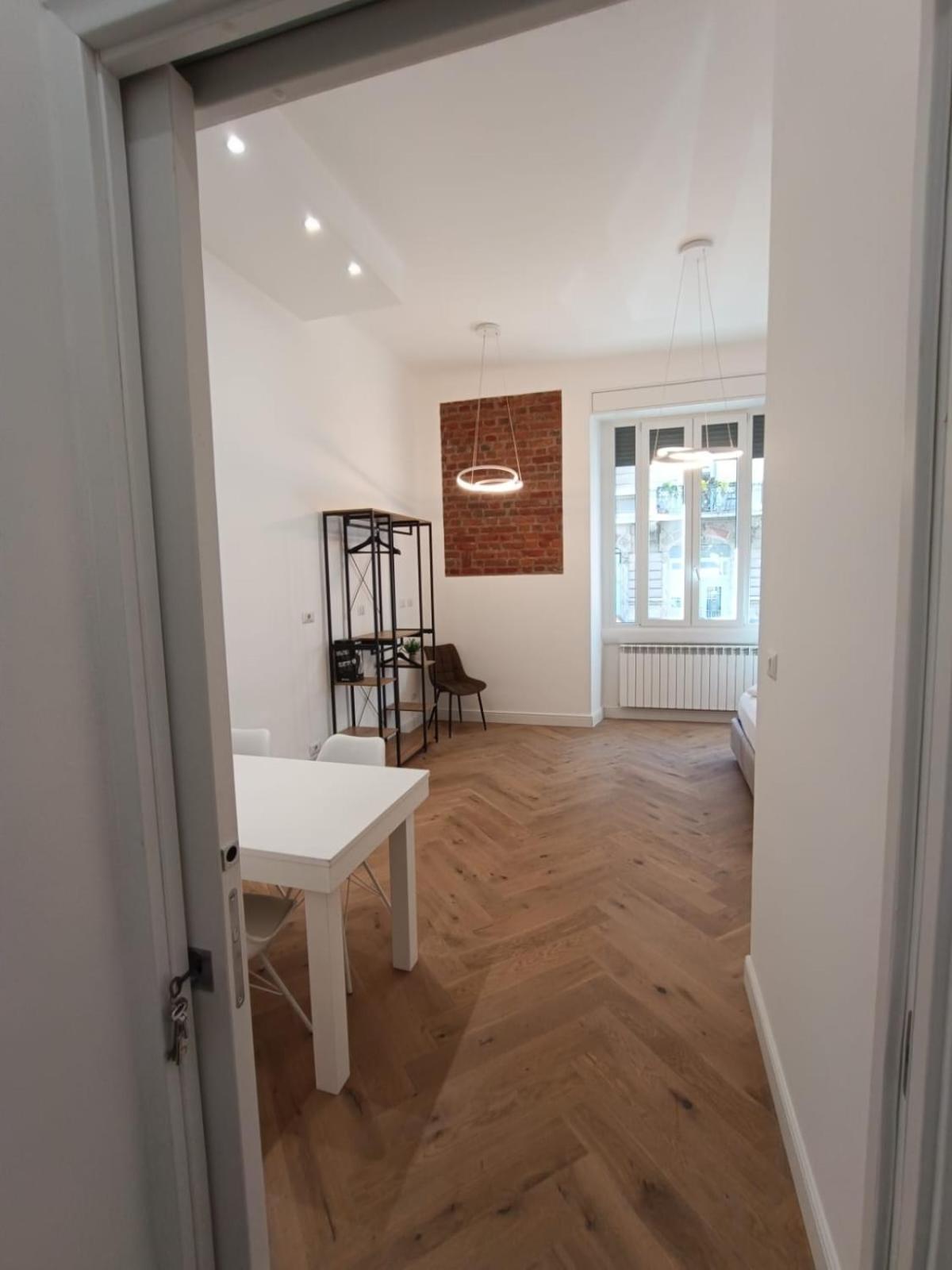 Be-C0 Centrale New Double Suite Milano Eksteriør bilde