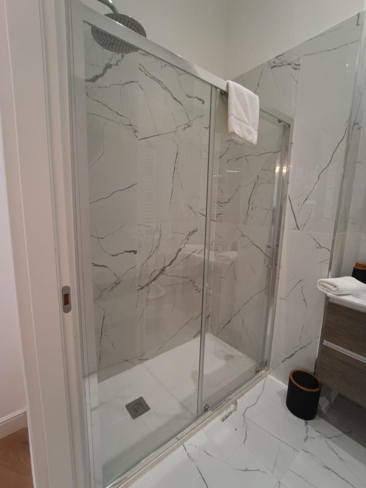 Be-C0 Centrale New Double Suite Milano Eksteriør bilde